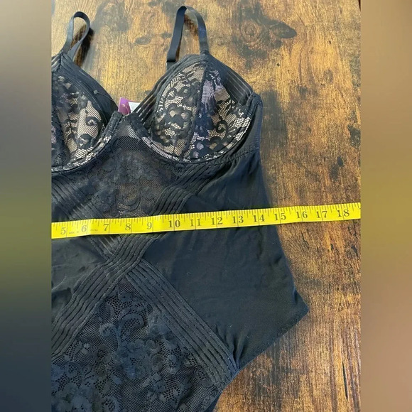 Lace Teddy/ lingerie  - Picture 15 of 15